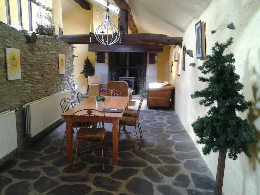 Cherain B&B Les Ecoliers الغرفة الصورة